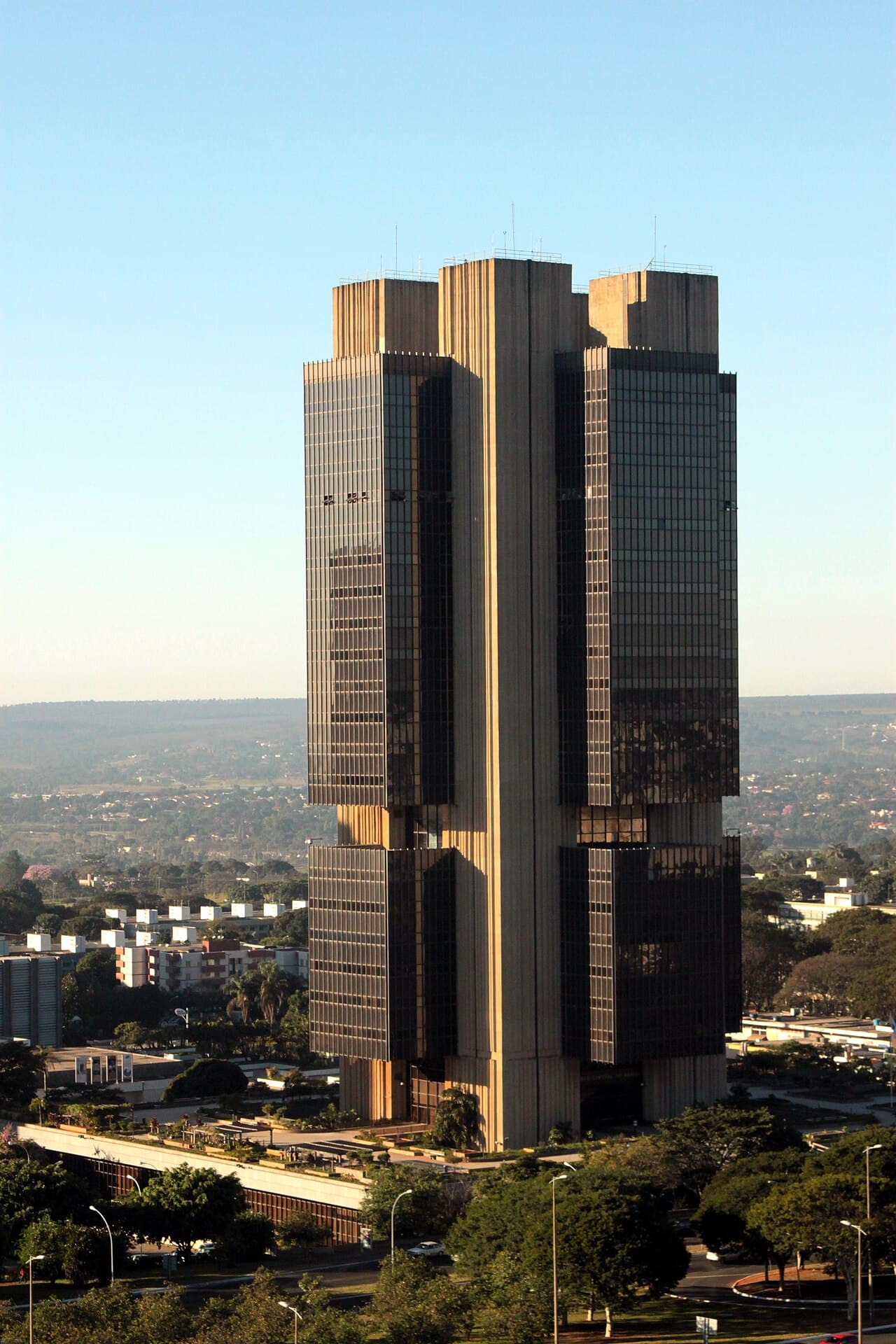 BCB Modernizes FX Rules to Expand Foreign Currency Accounts