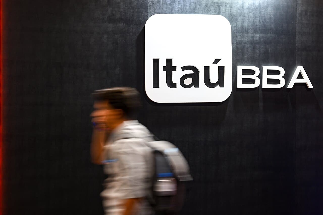 Itaú's ICDI11 FII Approves R$ 300.3 Million Share Offering