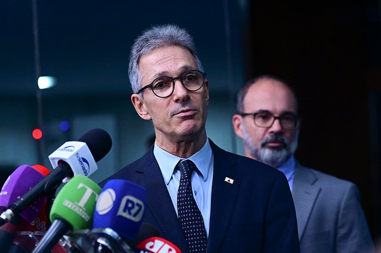 Presidential Hopeful Romeu Zema Pitches New 'Opt-In' Labor Law to Rival Brazil's CLT