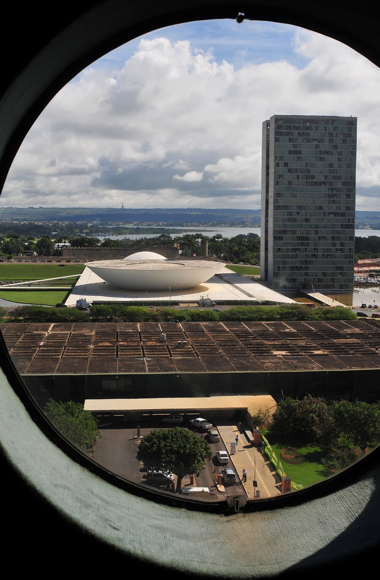 Brazil’s Chamber of Deputies Approves End to ‘Blouse Tax’ on $50 E-commerce Imports