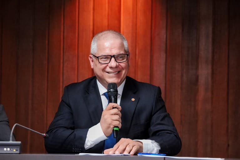 Former INSS President Stefanutto Indicted in R$6.3 Billion Fraud Probe, Raising Brazil Political Risk