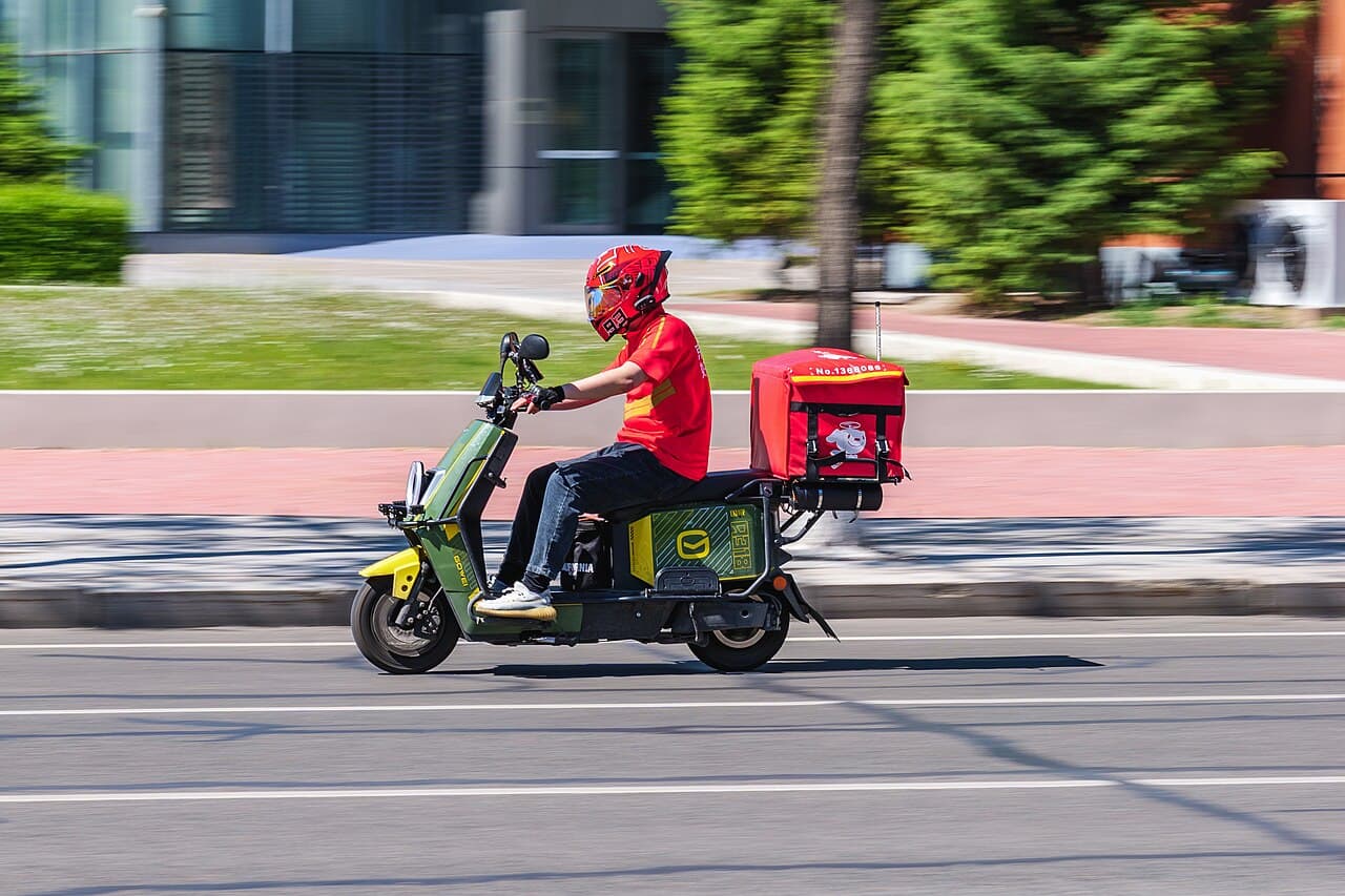 Labor Court Ruling Signals Rising Costs for Brazil’s Gig Economy, Hitting Platform Model