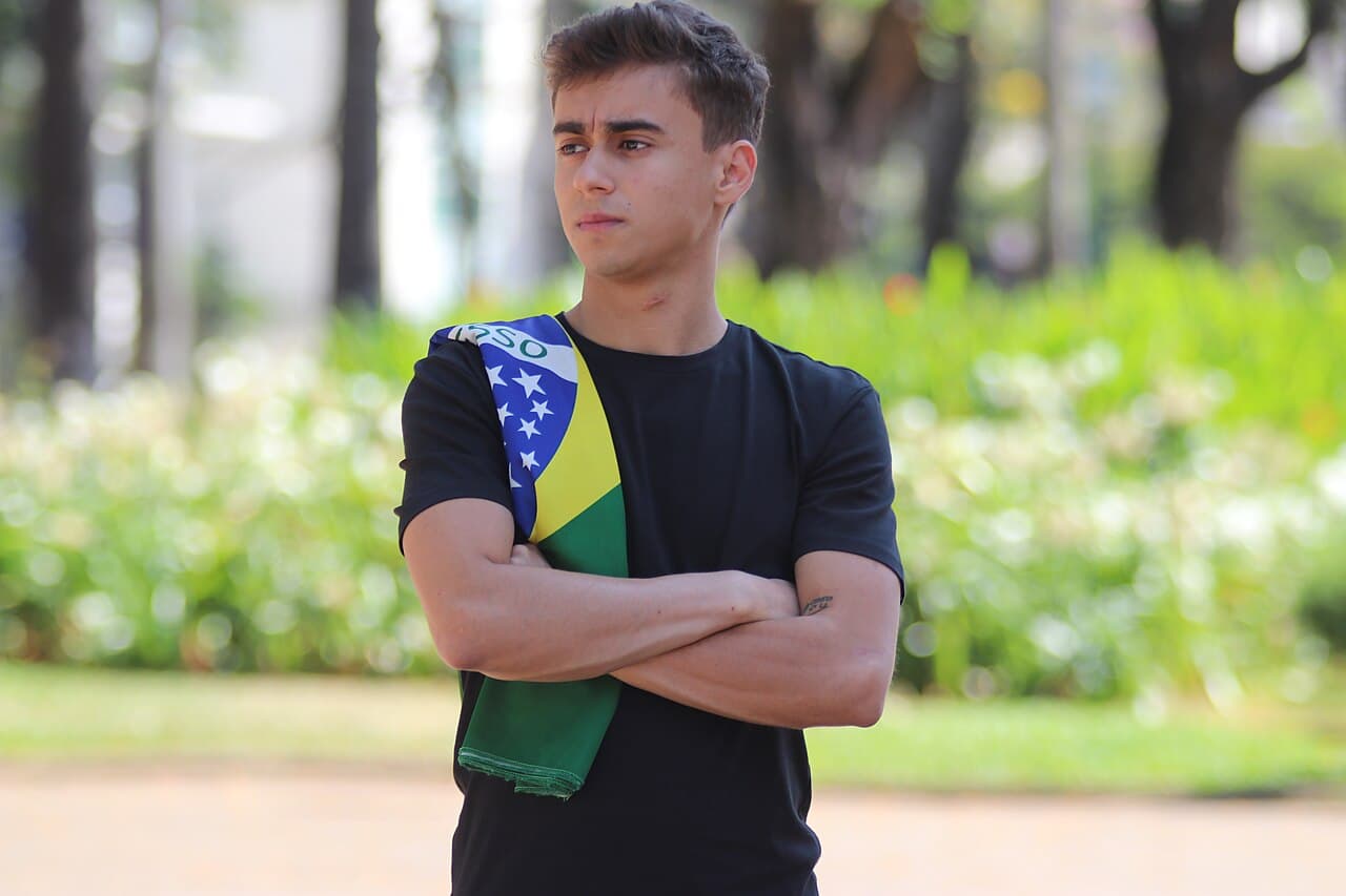 Leaked Audio Ties Prominent Right-Wing Deputy Nikolas Ferreira to Arrested Banker in Brazil Mining Asset Favor